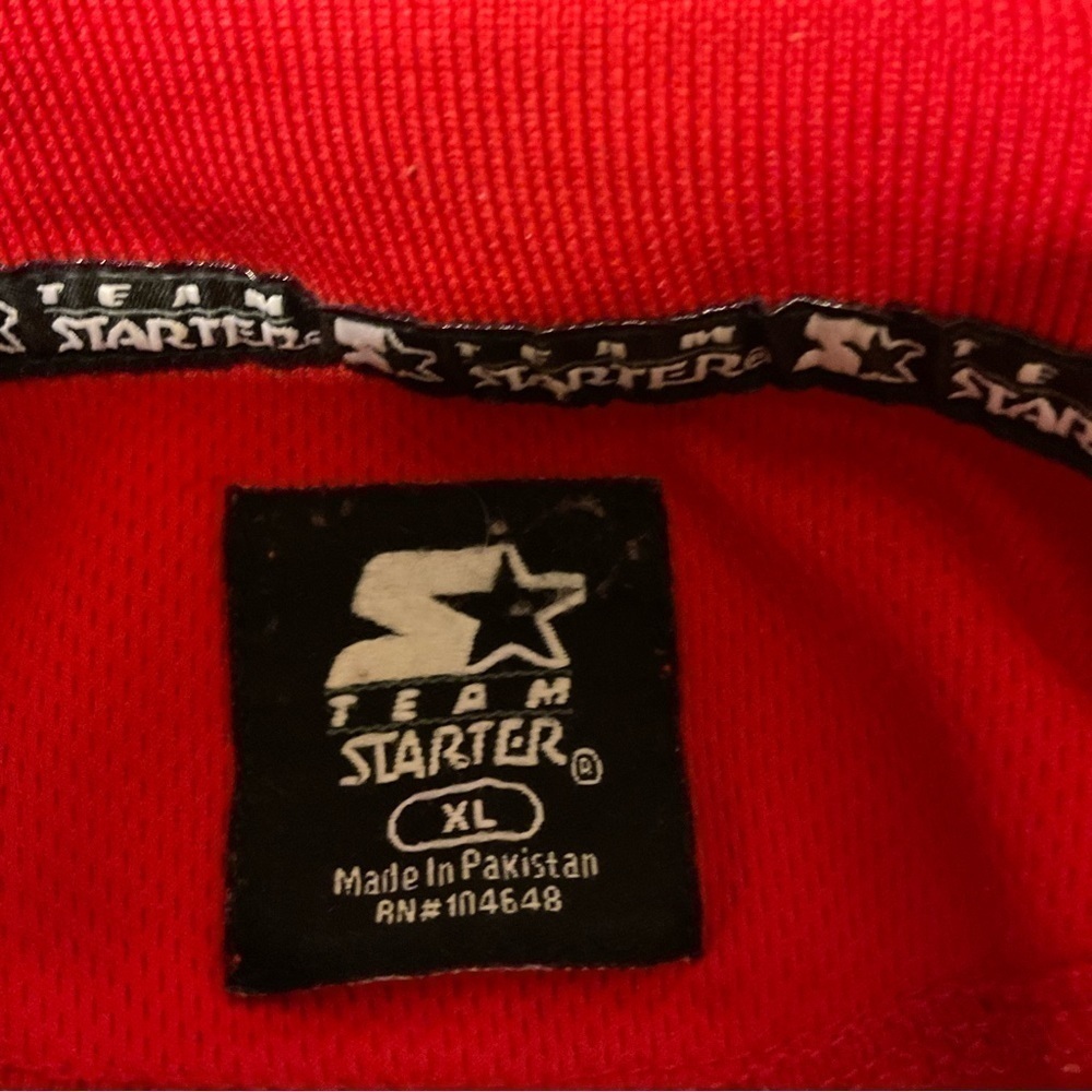 Men’s used red starter Wisconsin football Badgers size XL polo shirt - Picture 3 of 5
